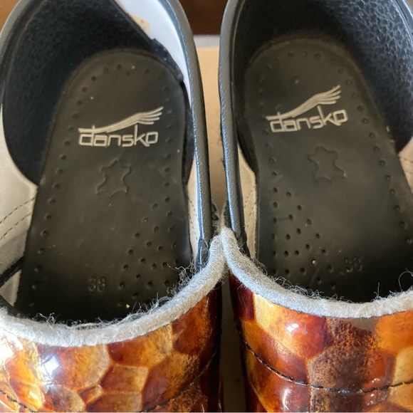 Dansko CLOGS 🐍 PRINT - Picture 3 of 12